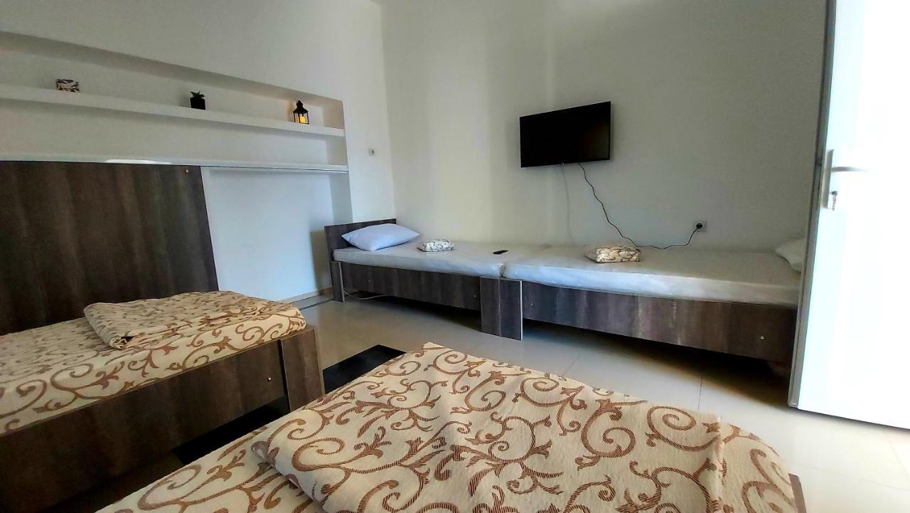 Apartman Mladenovic Apartment Zajecar Ngoại thất bức ảnh